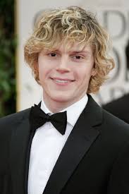 Evan Peters gallery image 1