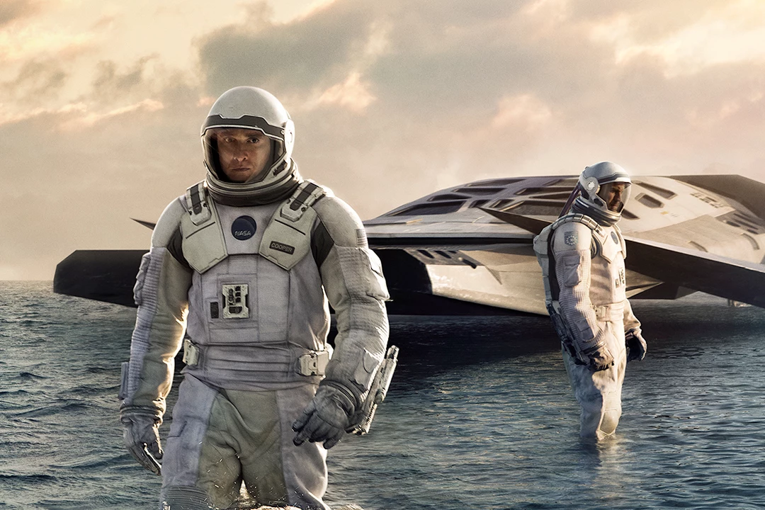 Interstellar (2014) Review: A Cosmic Odyssey of Love, Time, and Survival