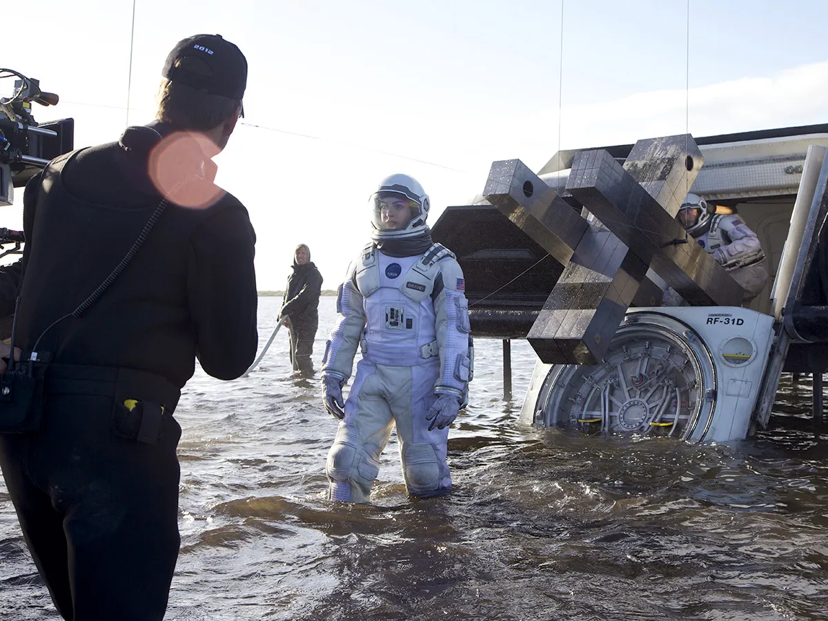 Interstellar (2014) Review: A Cosmic Odyssey of Love, Time, and Survival