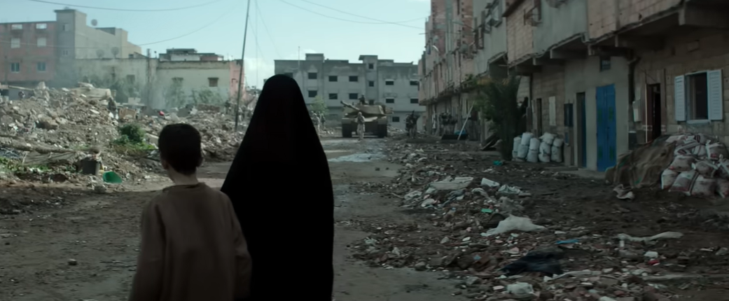 American Sniper Review: A Messy, Gripping Gut-Punch