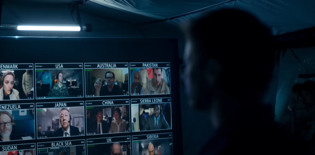 Arrival 2016 Review: The Sci-Fi That Melts Your Brain (In The Best Way)