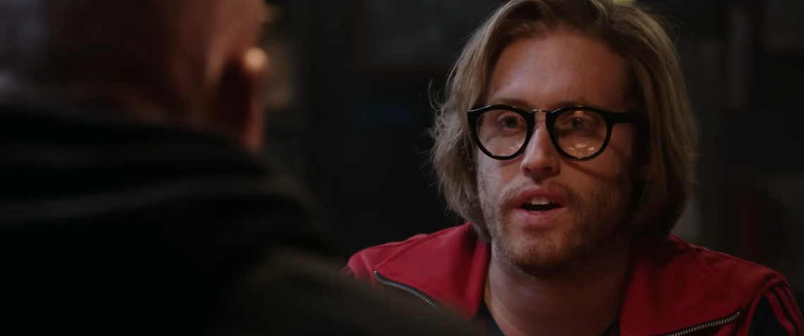 Deadpool (2016) Review: Breaking the Fourth Wall, and a Few Skulls