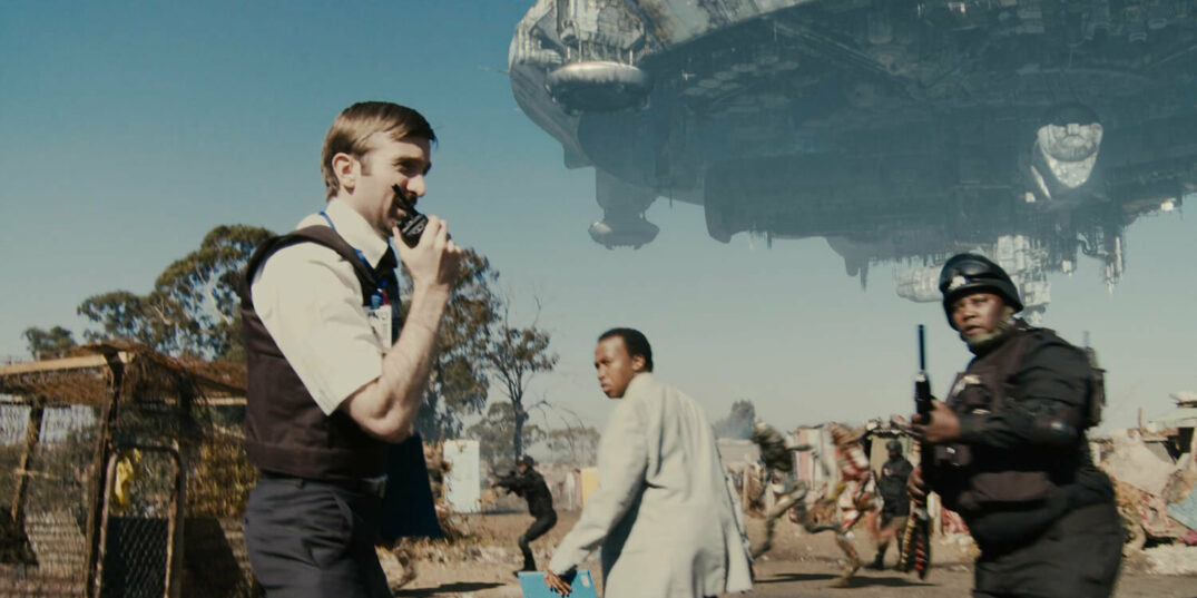 District 9 (2009) Review: Becoming the Monster