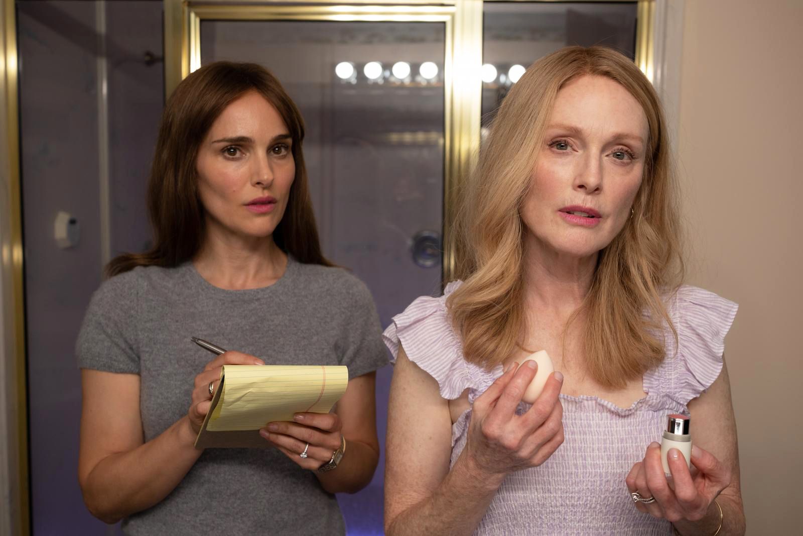 Julianne Moore gallery image 2