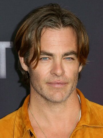 Chris Pine gallery image 3
