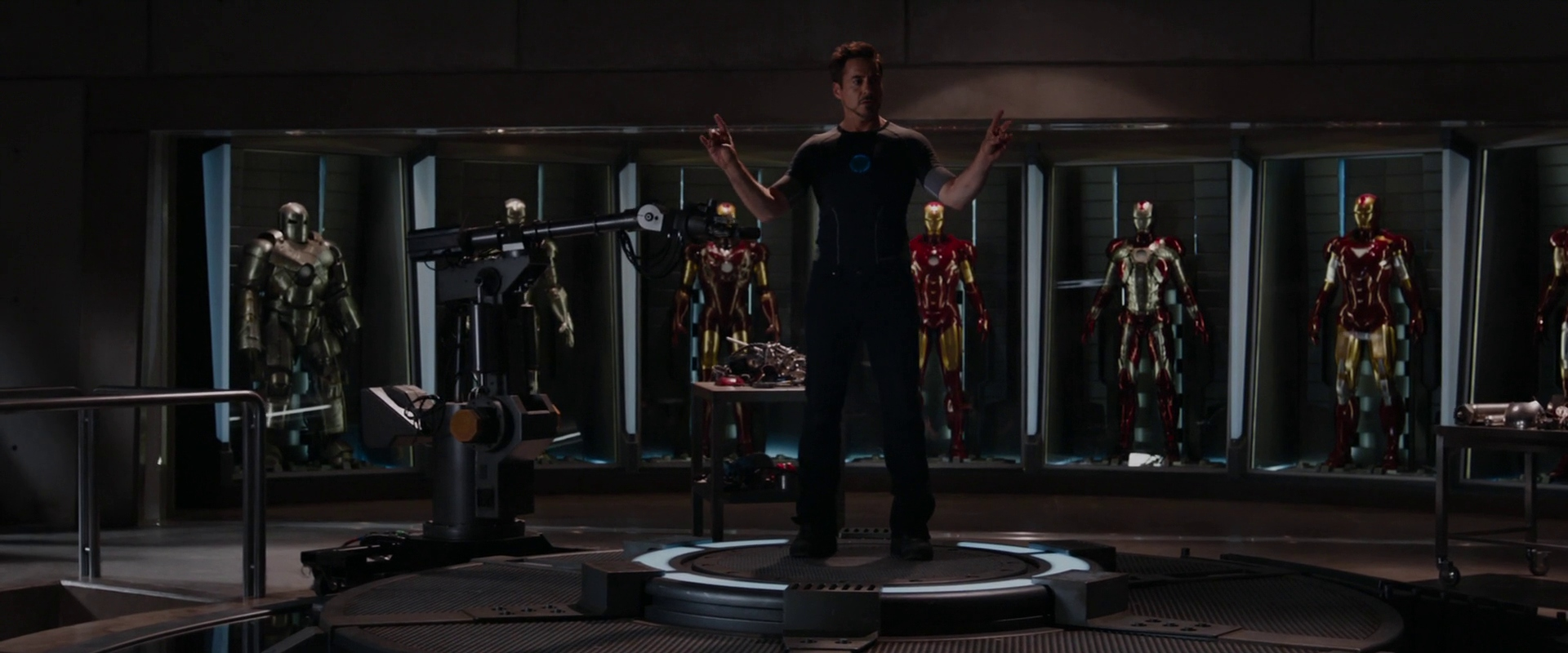 Iron Man 3 Review: The Mechanic vs. The Mandarin