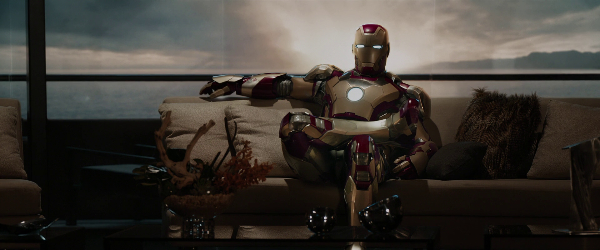 Iron Man 3 Review: The Mechanic vs. The Mandarin