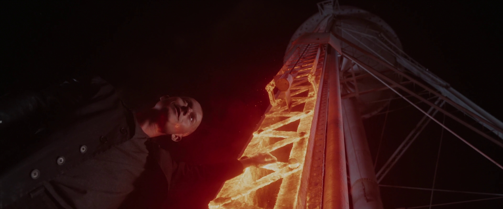 Iron Man 3 Review: The Mechanic vs. The Mandarin