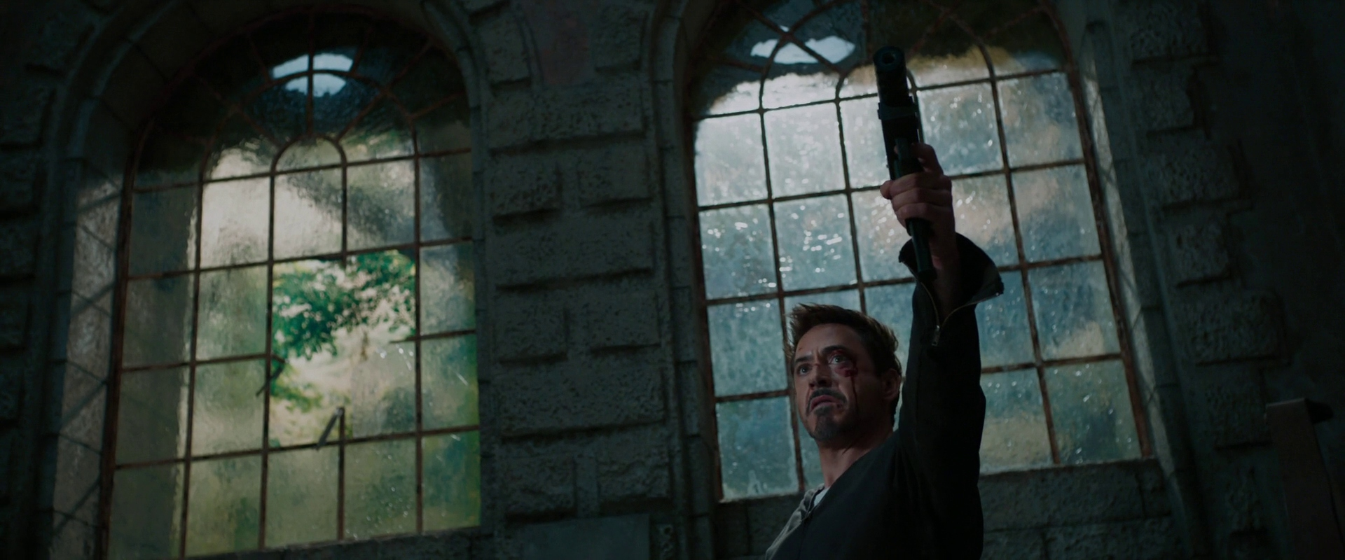 Iron Man 3 Review: The Mechanic vs. The Mandarin