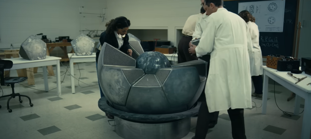Oppenheimer 2023 Review: Nukes, Nightmares and a Whole Lot of Talking