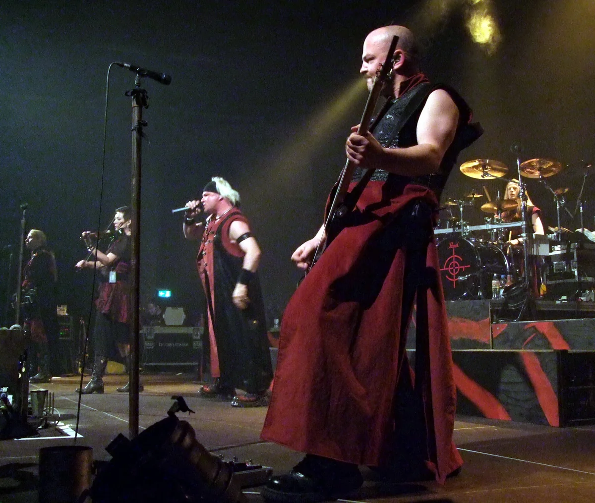 Eisheilige Nacht 2025: Subway To Sally, Schandmaul u. a. in Würzburg