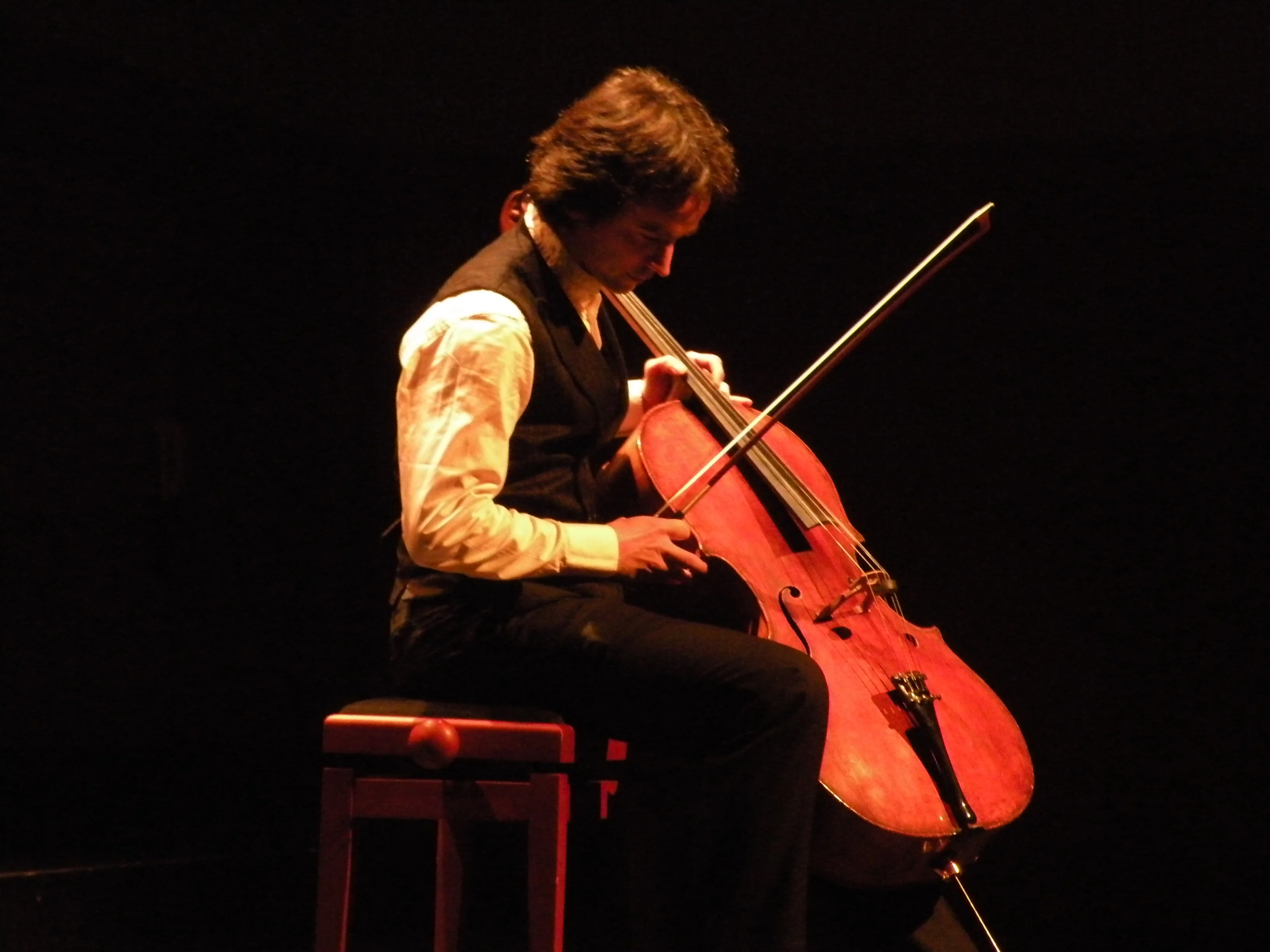 Event: Jean-Guihen Queyras