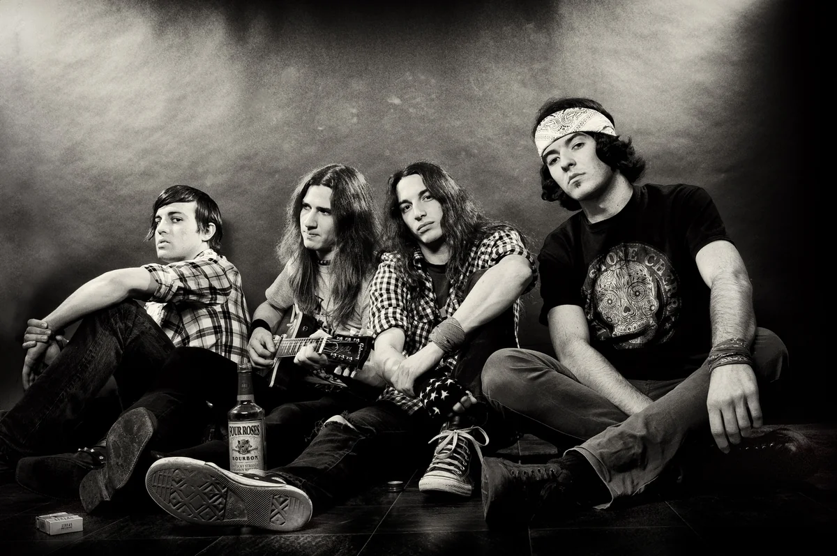 A Monday in the Month - Raygun Rebels
