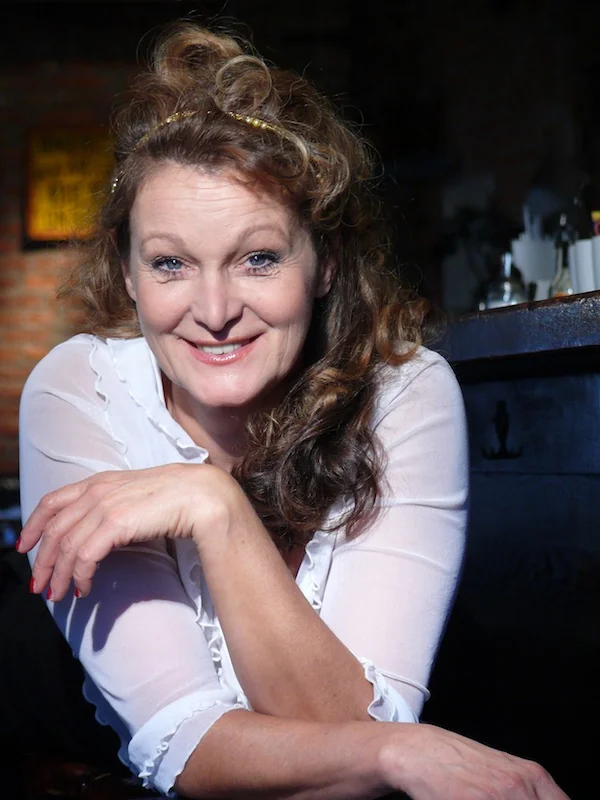 Event: Barbara Weinzierl - Gipfelglück, her mit dem schönen Leben! in Schlachthof, Zenettistr. 9, 80337 München on 19. September 2026