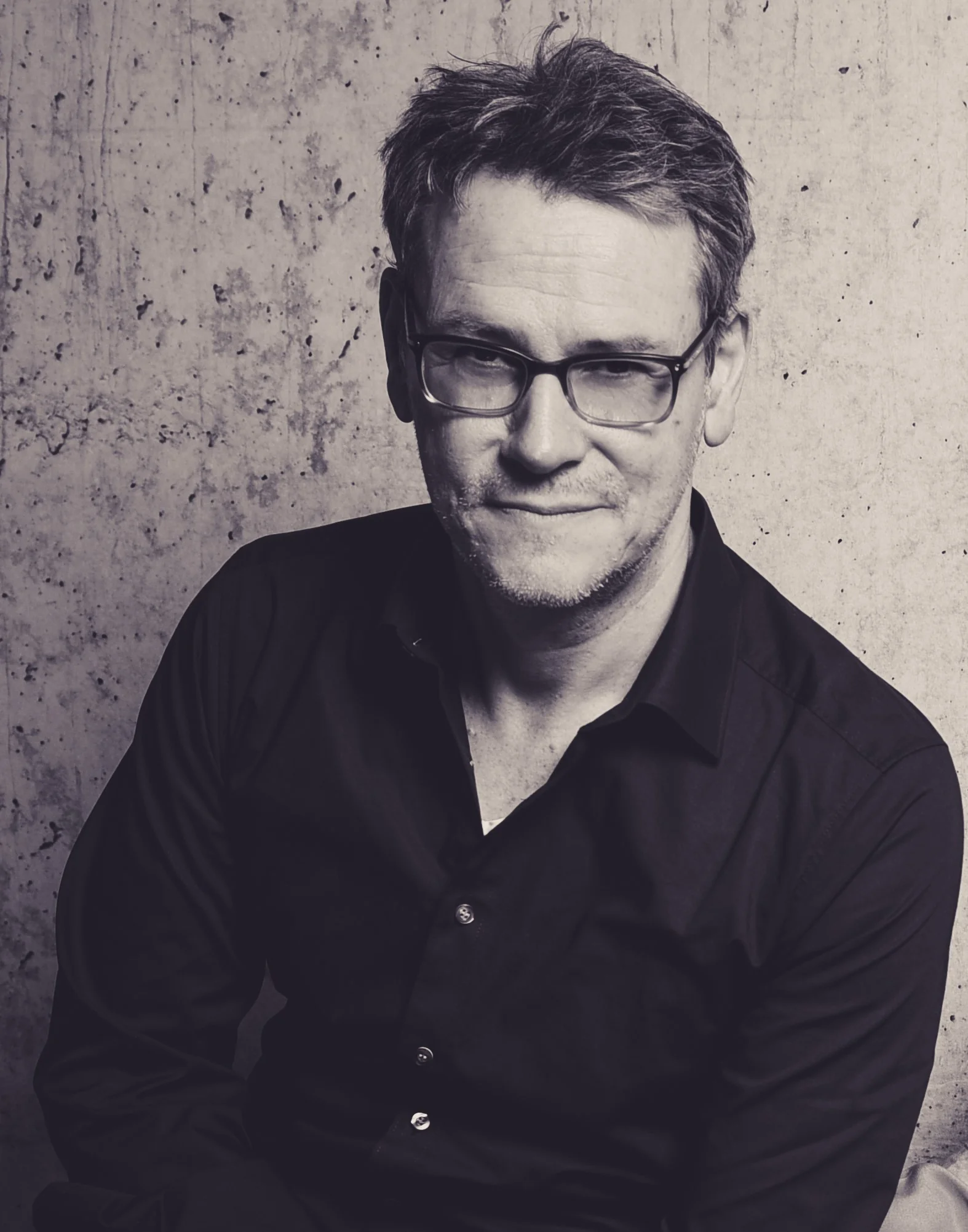 Event: Lesung: Oliver Bottini - Die Summe aller Dinge in Stadtbibliothek Bielefeld, Neumarkt 1, 33602 Bielefeld on 27. Oktober 2026
