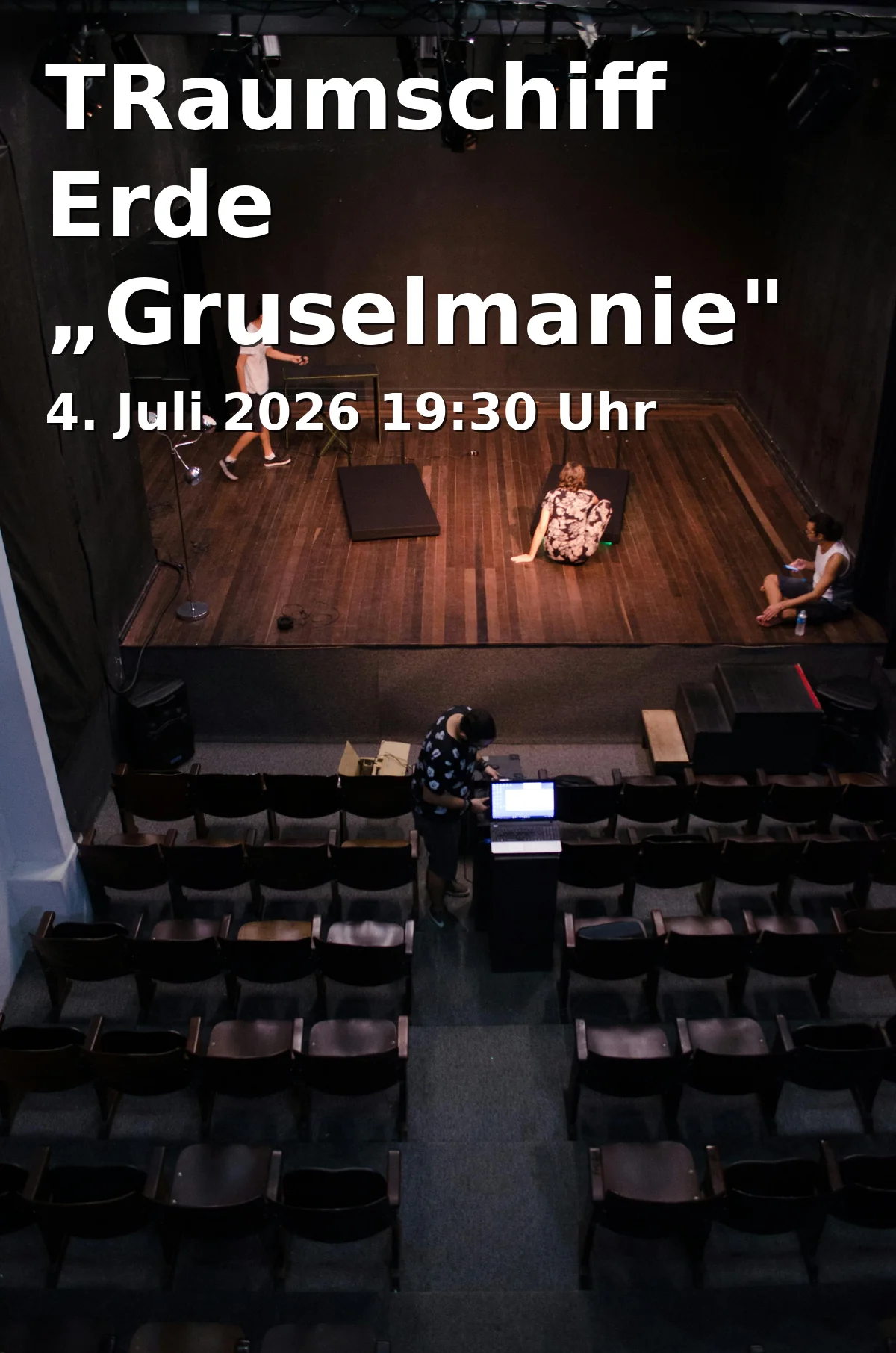 TRaumschiff Erde „Gruselmanie"