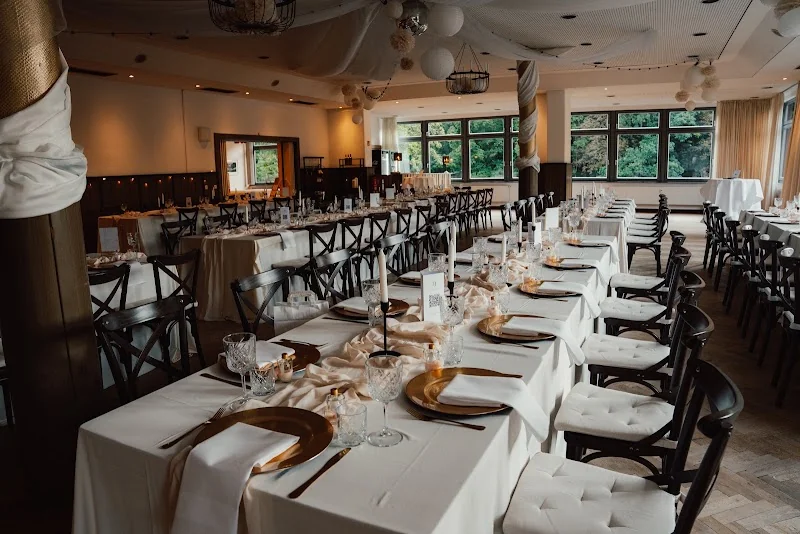 Event: Bootshaus Restaurant im Hain