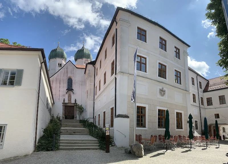 Kloster Seeon Kultur- und Bildungszentrum des Bezirks Oberbayern