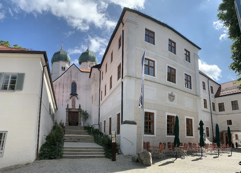 Kloster Seeon Kultur- und Bildungszentrum des Bezirks Oberbayern
