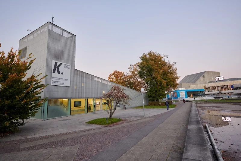 K-Punkt - Staatstheater Tageskasse und Abonnementbüro