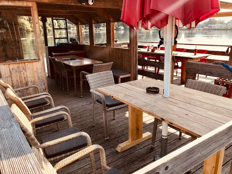 Event: Minigolf Biergarten Bootsverleih Kinderspielplatz