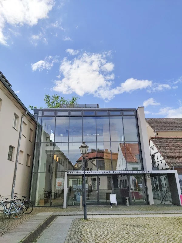 Brandenburg Museum für Zukunft, Gegenwart und Geschichte