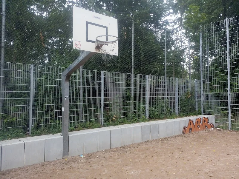 Bolzplatz Kenzinger Straße