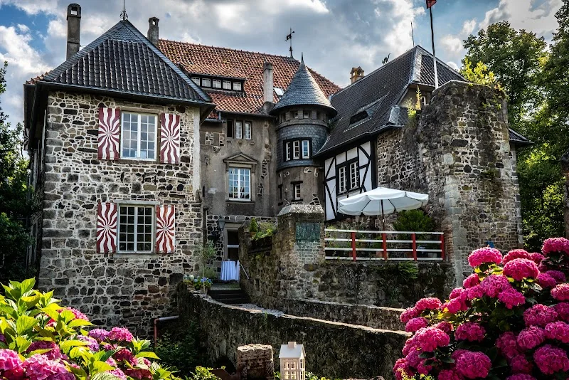 Burg Lede, Kunstgalerie Parrotta