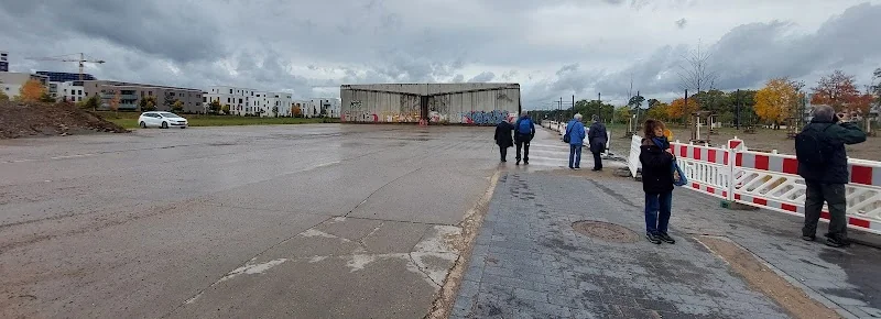 Panzerhalle auf Sullivan