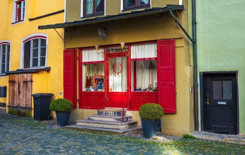 Das kleine Puppenmuseum