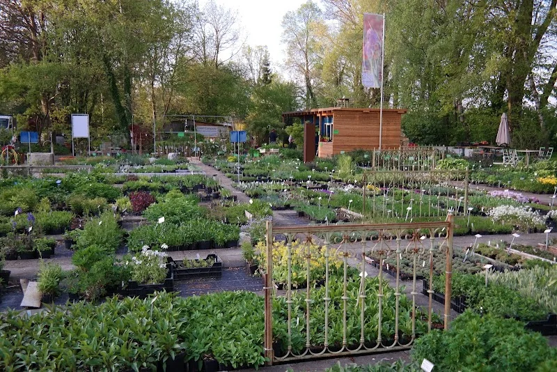 Staudengärtnerei Extragrün
