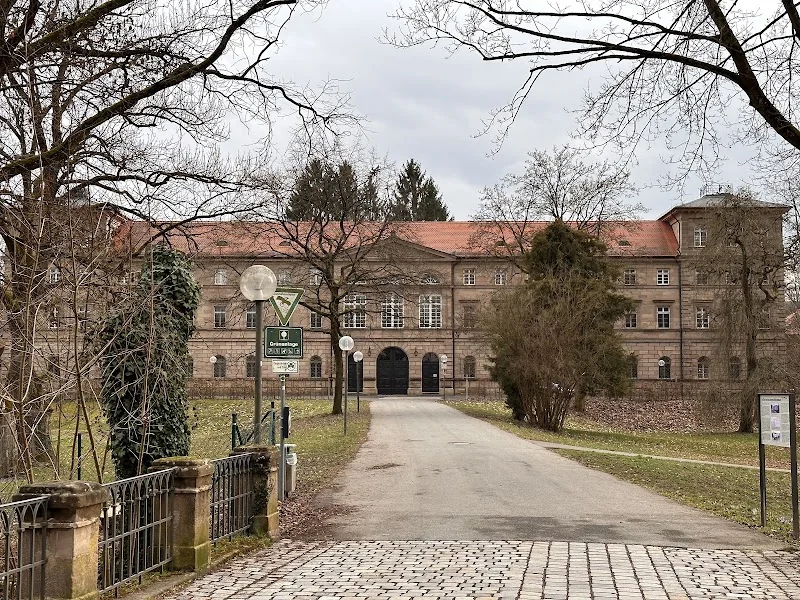 Schloss Burgfarrnbach - Stadtarchiv Fürth