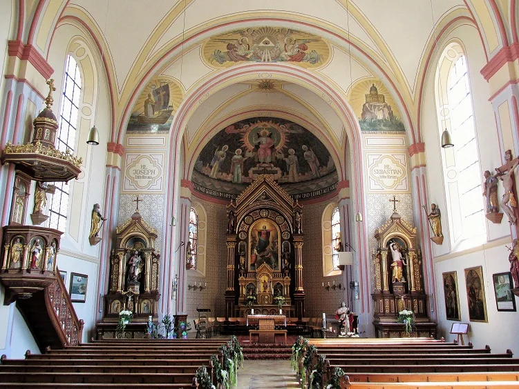 Pfarrkirche Mariä Himmelfahrt Chieming