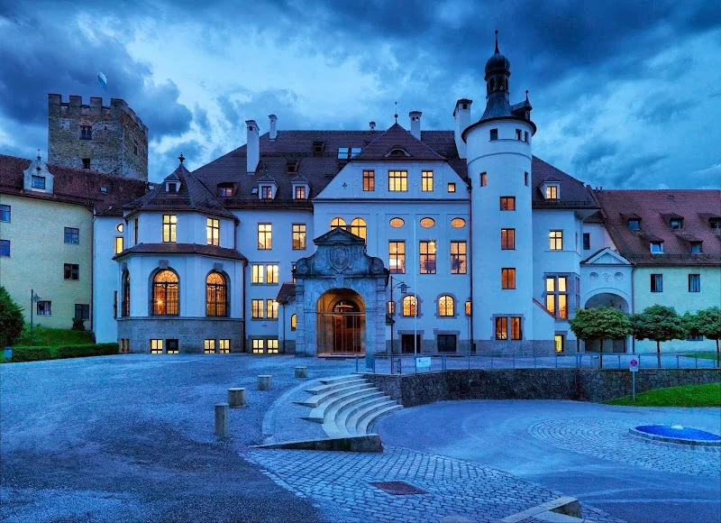 Schloss Neubeuern