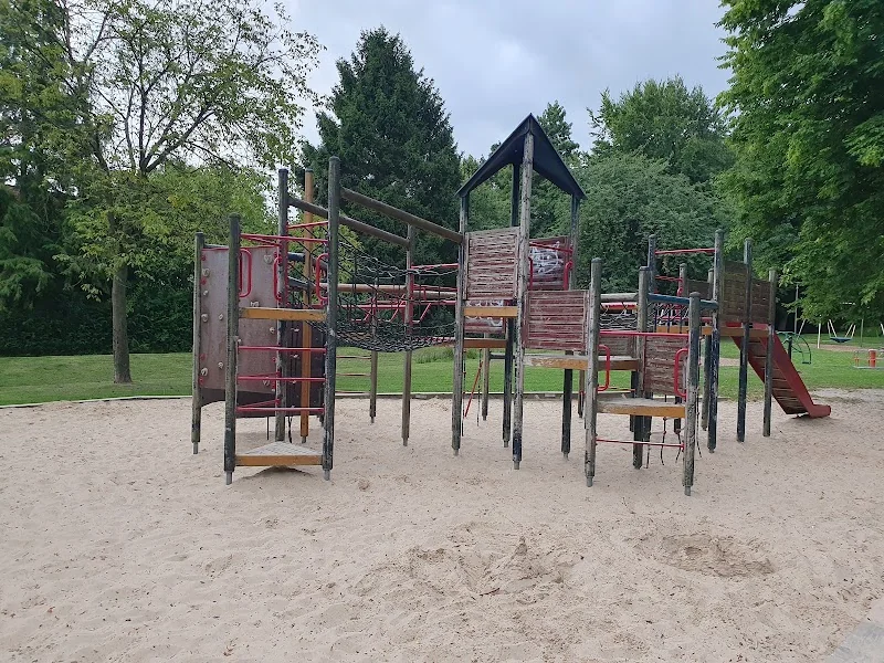 Event: Spielplatz Treptower Straße