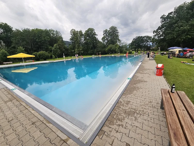 Event: Schwimmbad Au