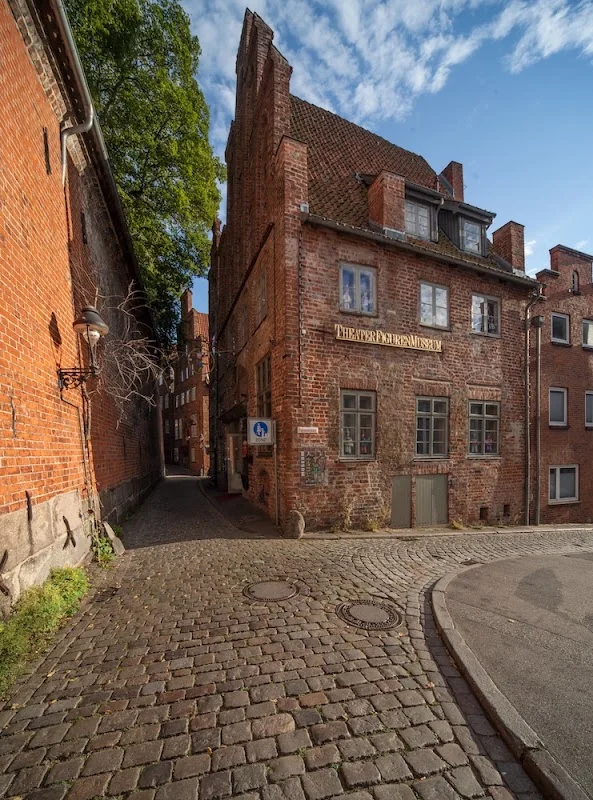 KOLK 17 gGmbH Figurentheater & Museum