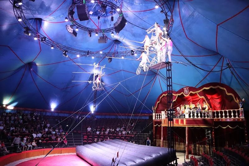 Circus Gebrüder Barelli
