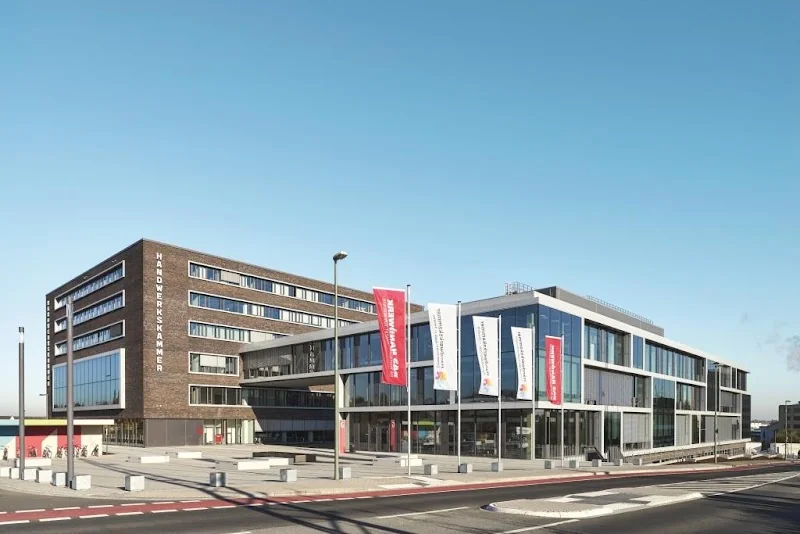 Handwerkskammer Ostwestfalen-Lippe zu Bielefeld / Berufsbildungszentrum