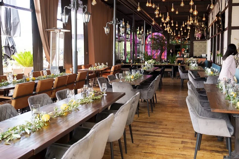 Event: Bahnhöfchen | Restaurant, Bar & Lounge