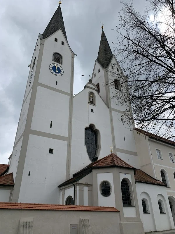 Event: Stiftskirche Mariä Himmelfahrt