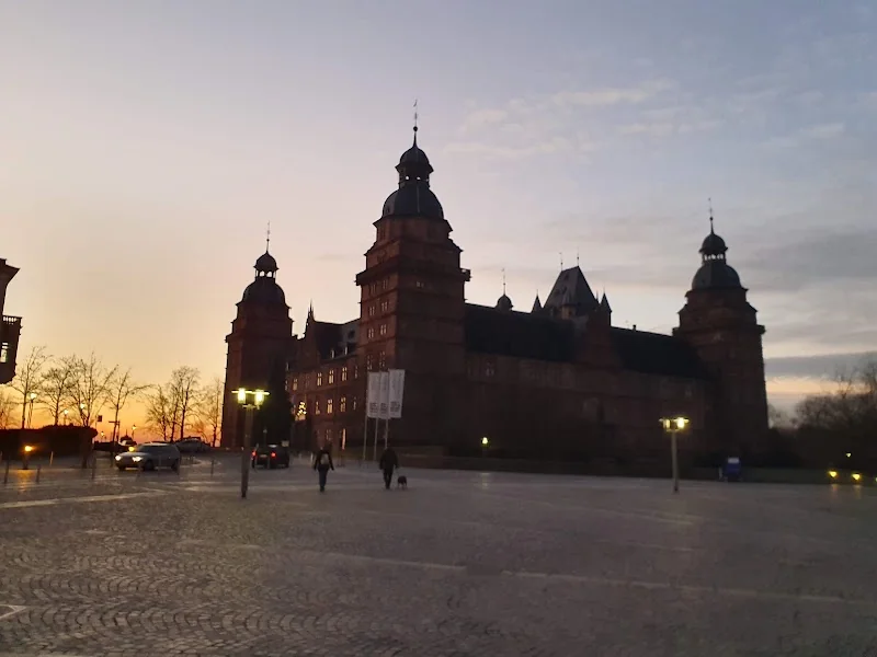 Schloßplatz