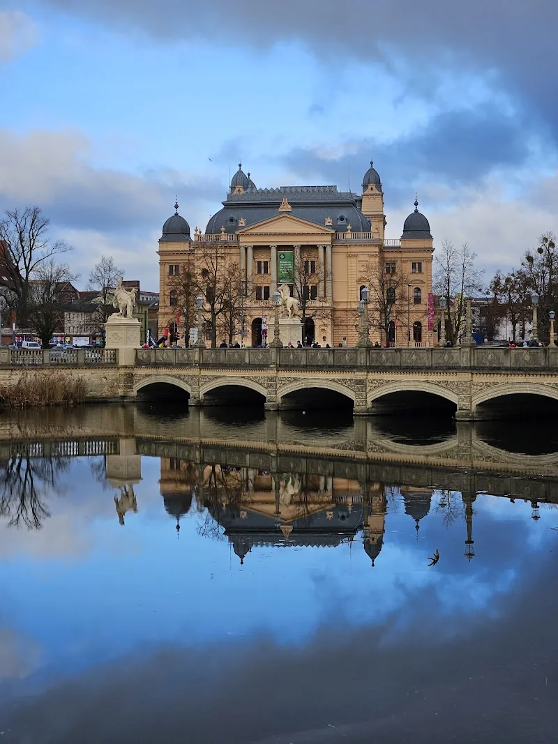 Event: Mecklenburgisches Staatstheater