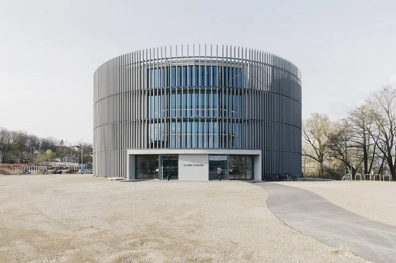Globe Coburg
