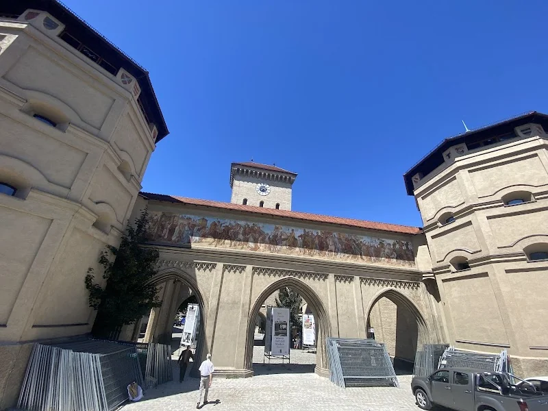 Event: Isar Gate