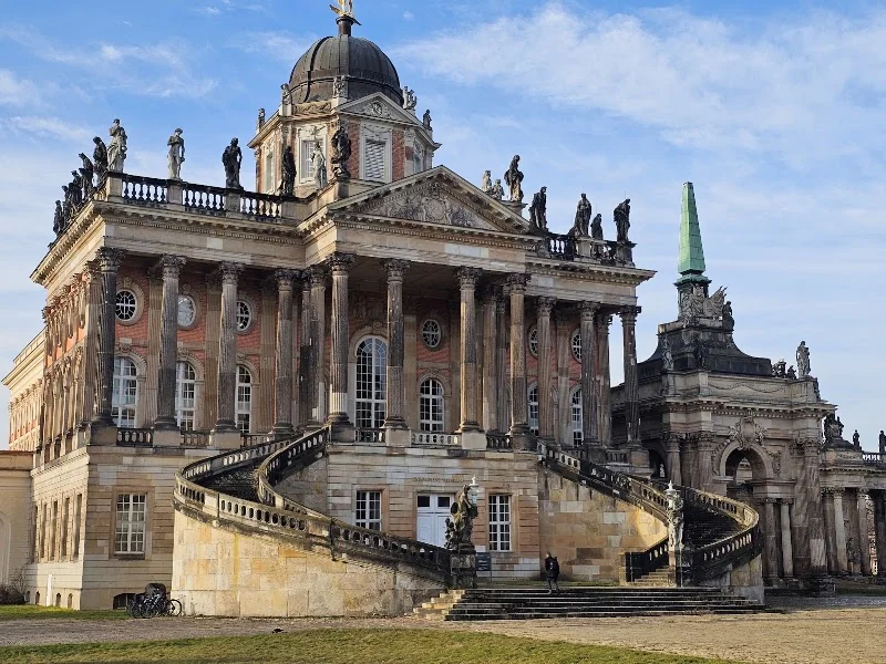 Am Neuen Palais 10, Haus 12