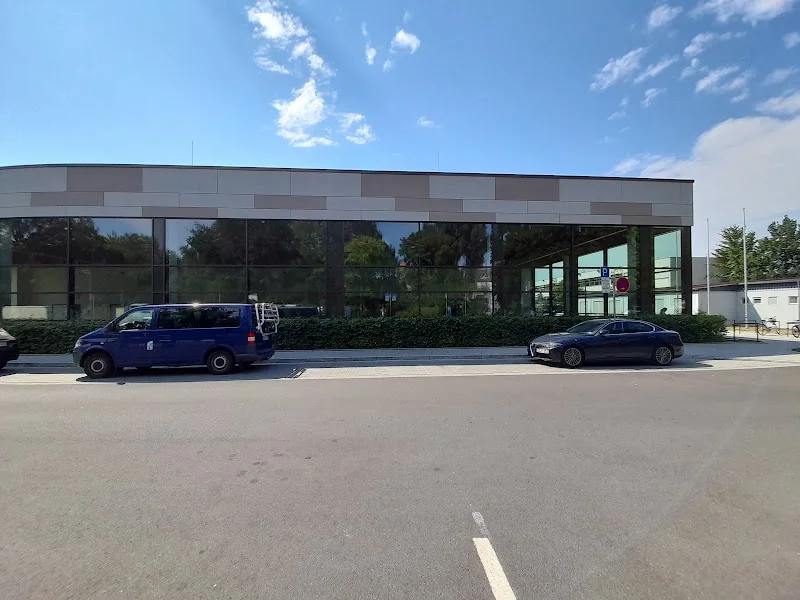 Parkplätze Kurt-Schumacher-Anlage