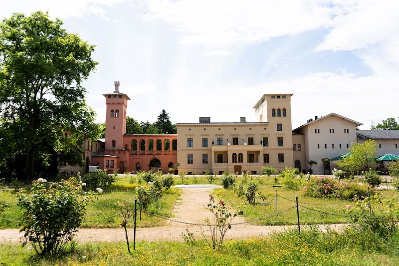 Krongut Bornstedt am Schloss Sanssouci