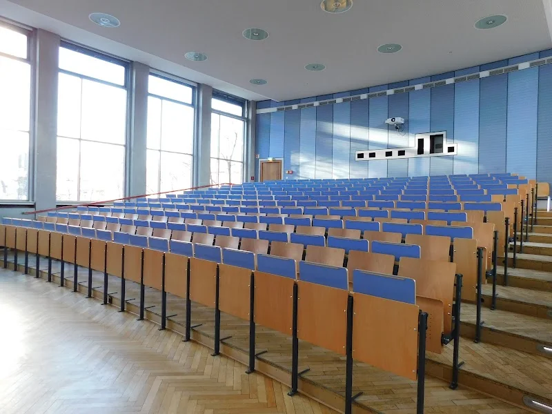 Event: Hörsaal C, Kochstraße 4