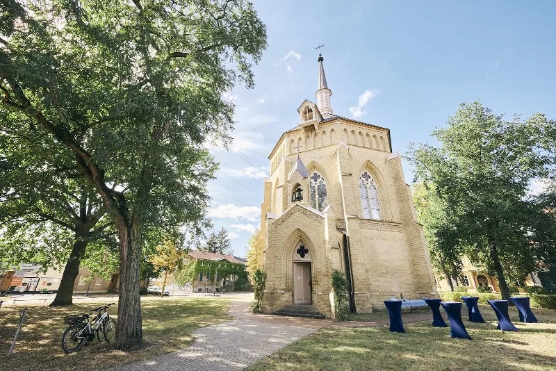 Alte Neuendorfer Kirche